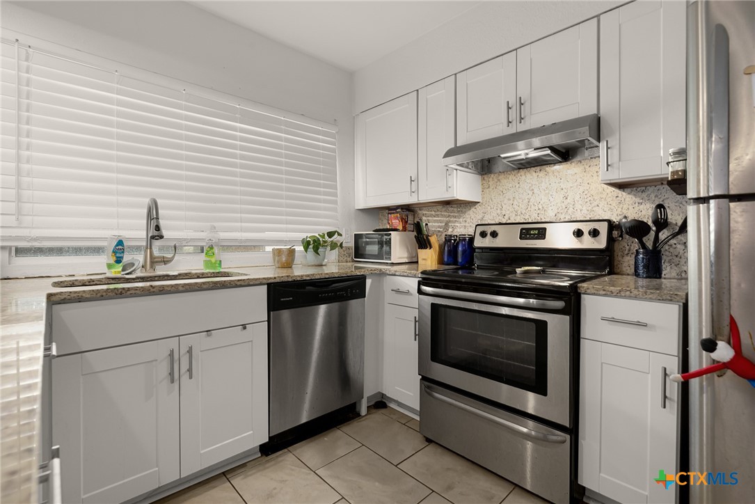 6617 Spring Lark Street