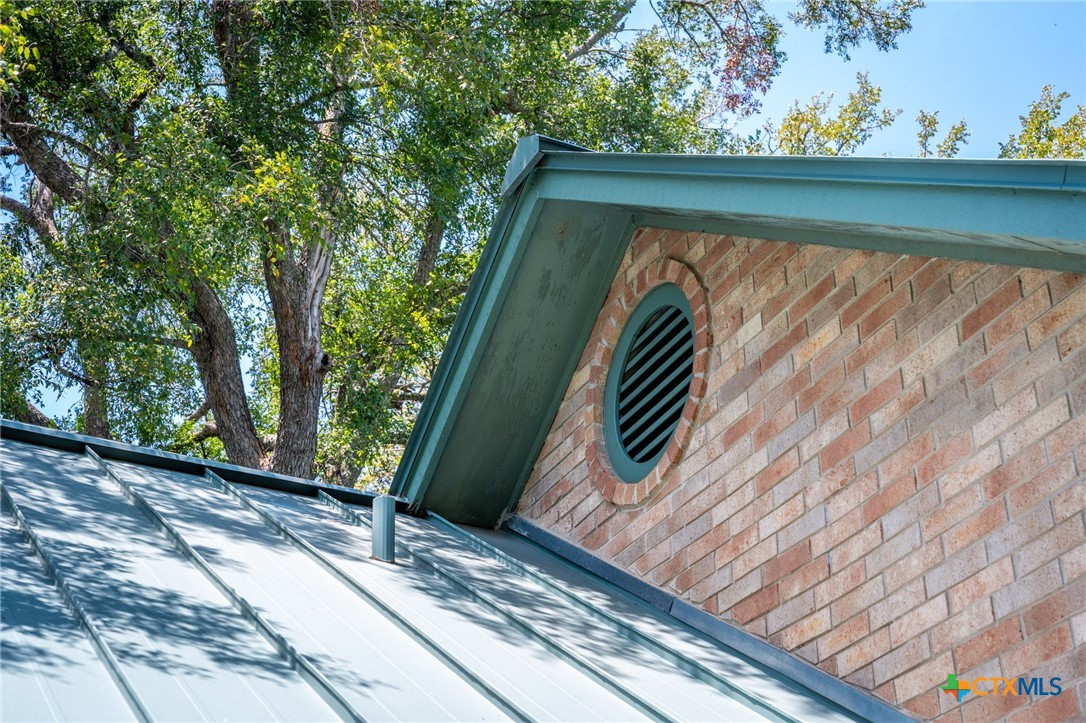 114 Tanglewood Drive