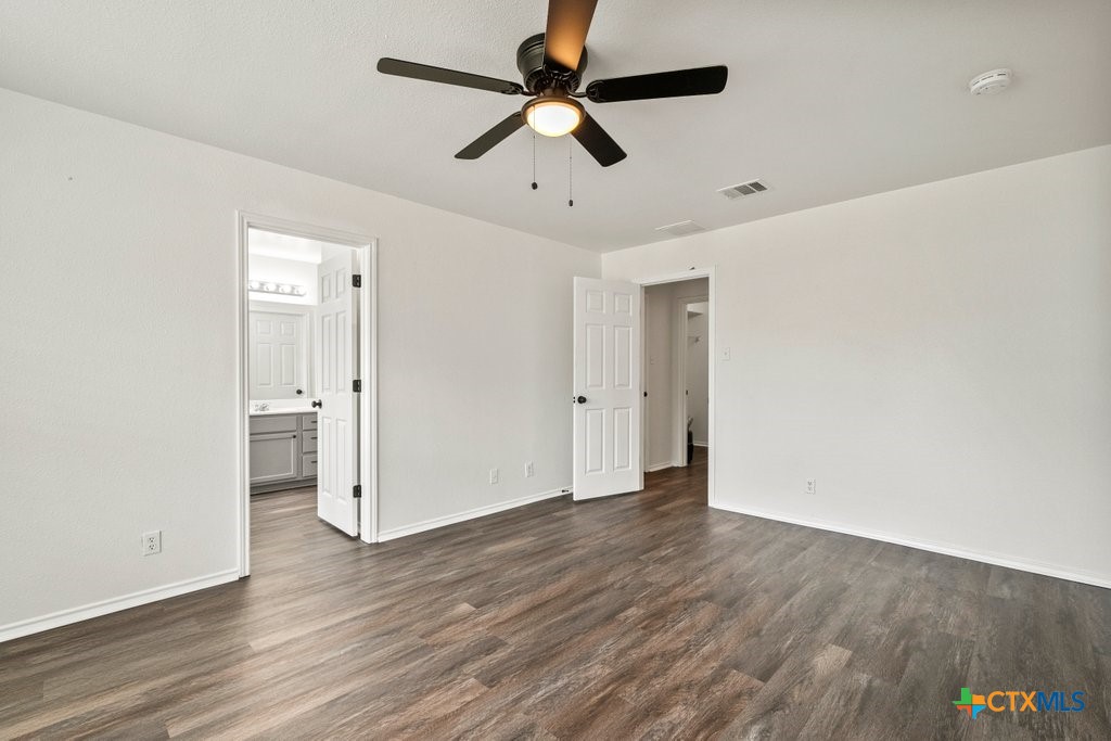3312 Falcon Grove