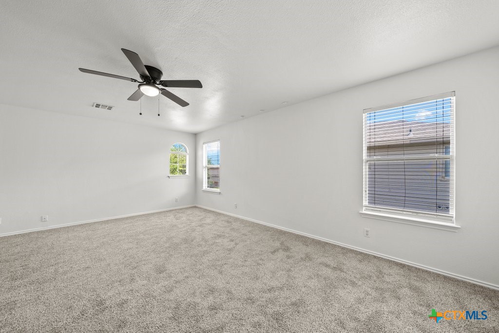 3312 Falcon Grove