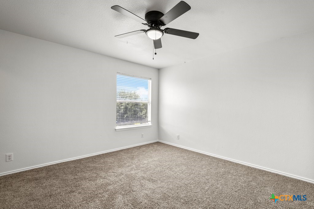 3312 Falcon Grove
