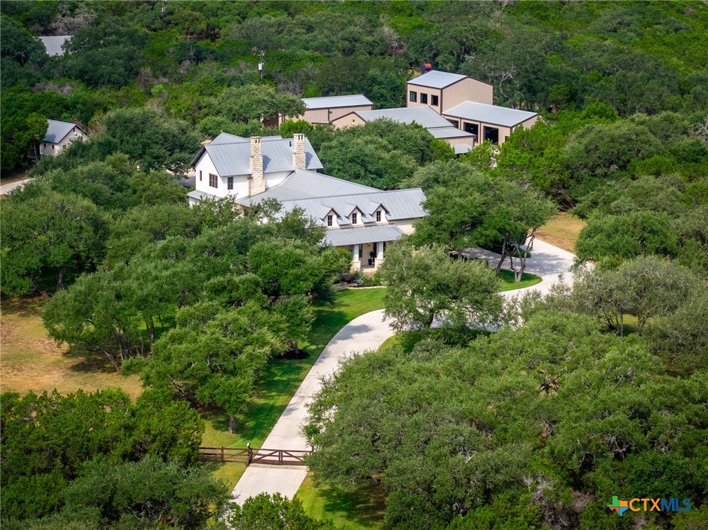1945 Hoffmann Lane