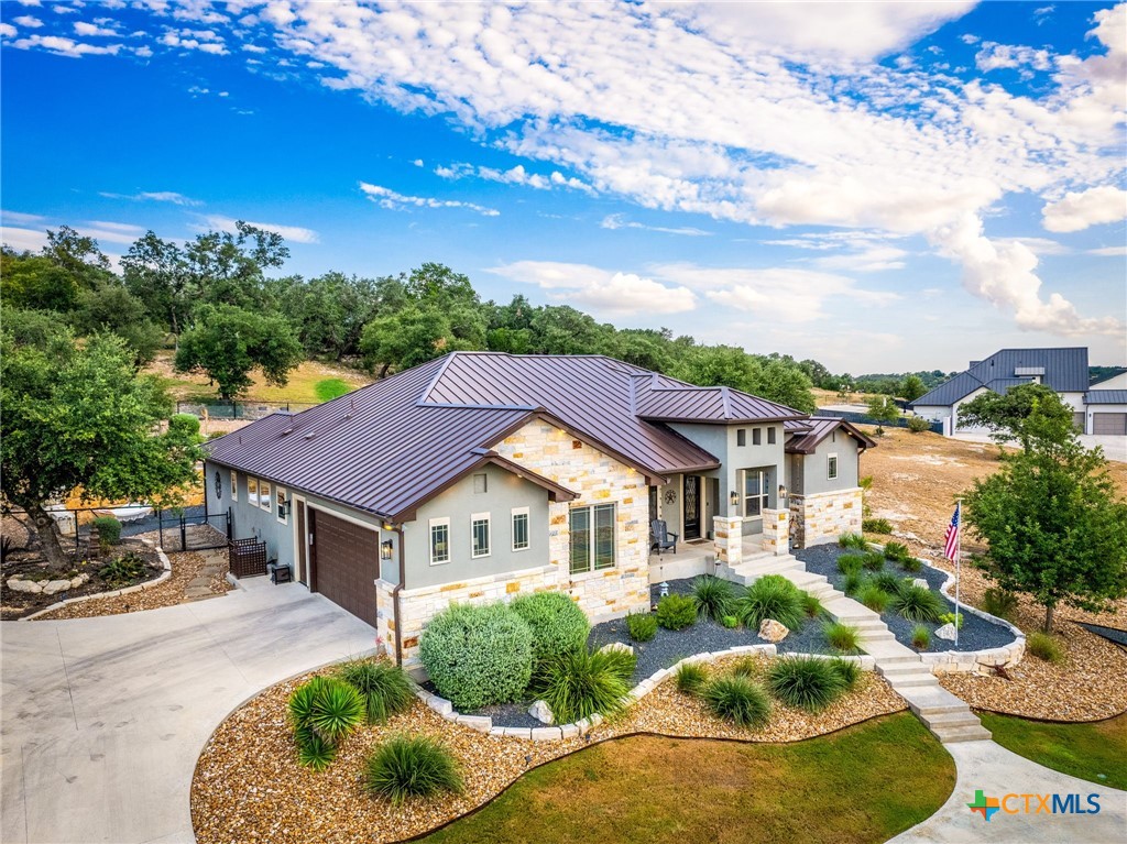 5943 Colin Ridge