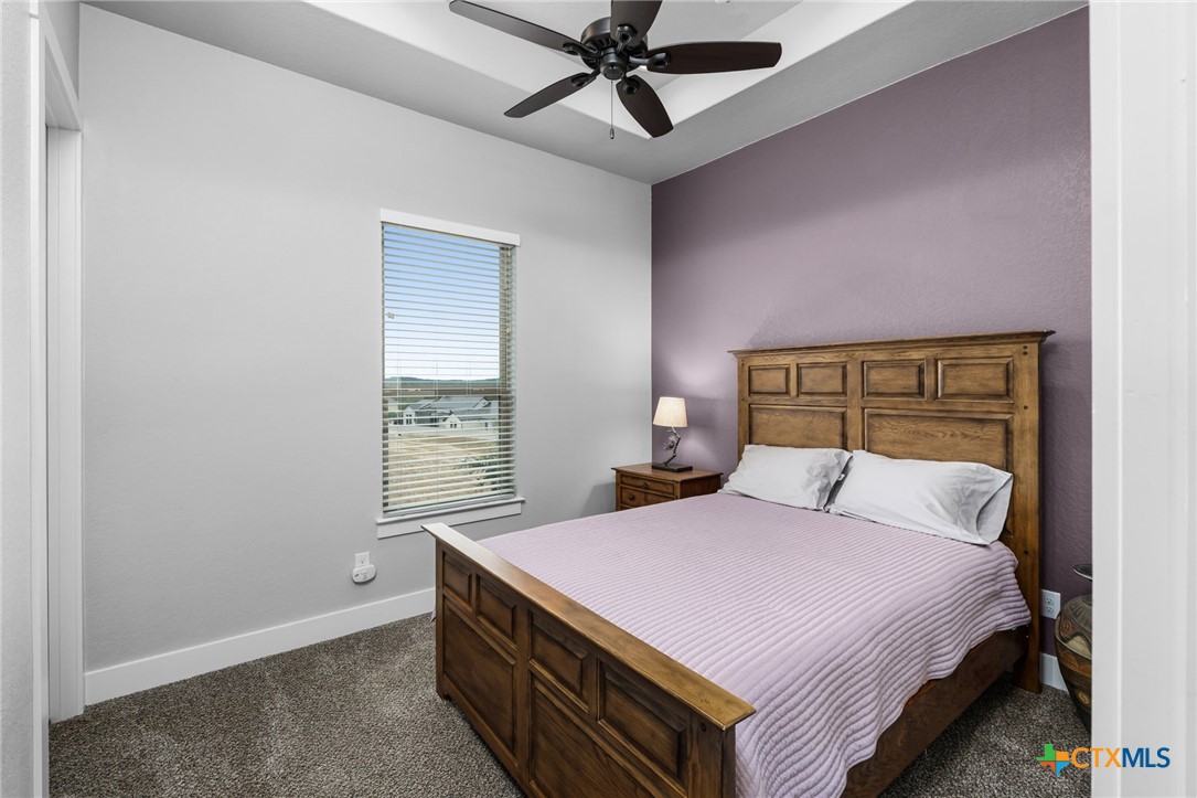 5943 Colin Ridge
