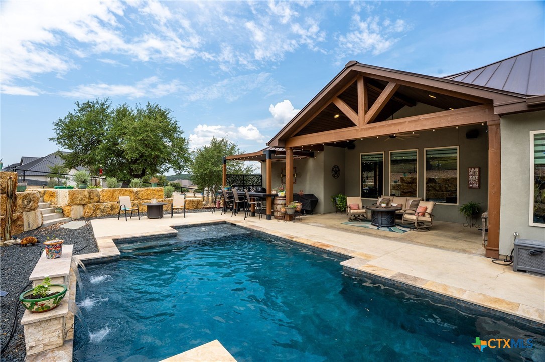 5943 Colin Ridge