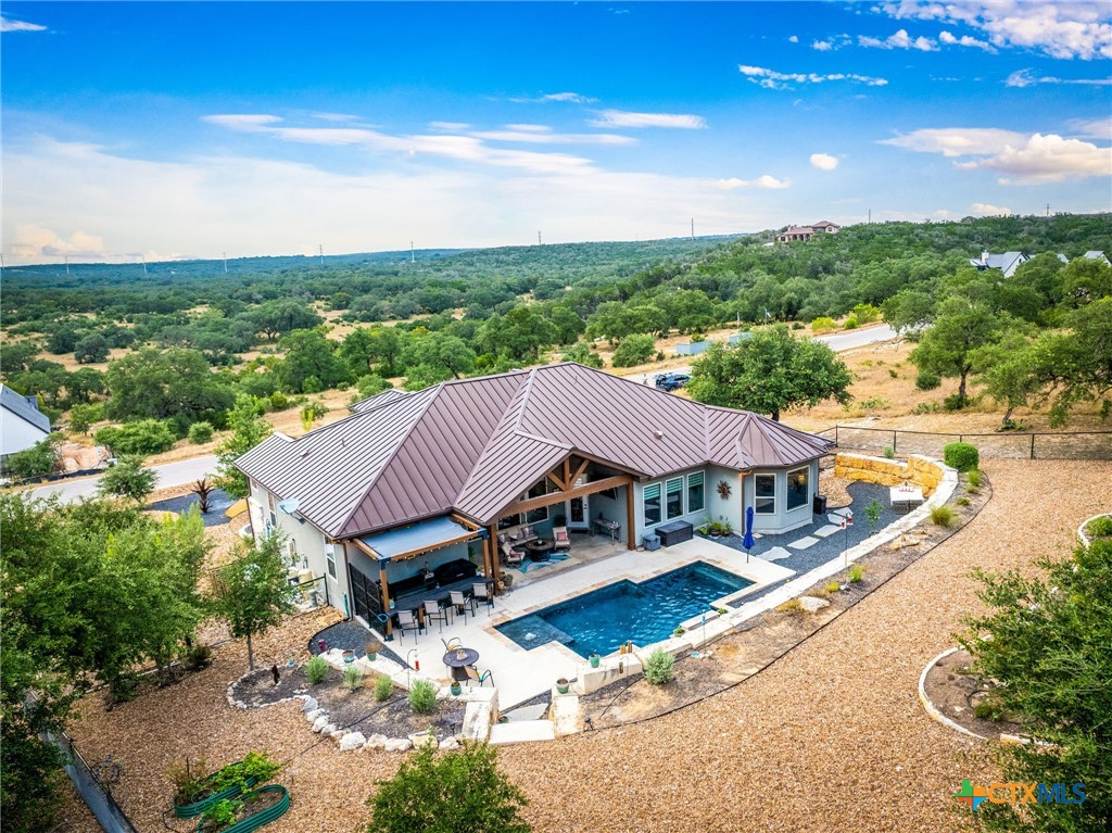 5943 Colin Ridge