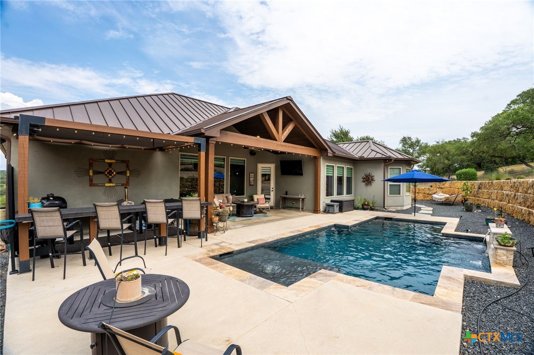 5943 Colin Ridge