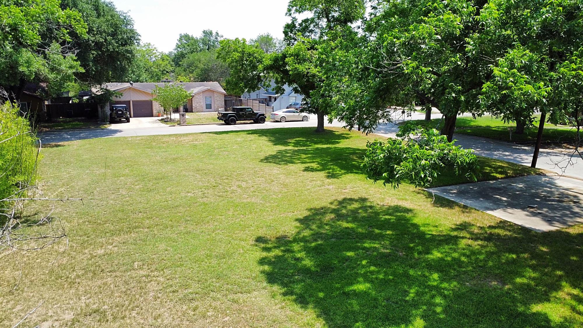 922 Booneville Ave