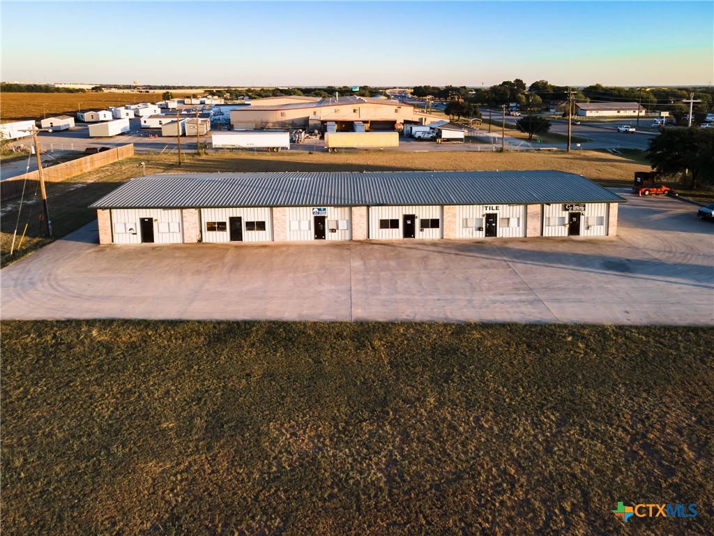 2331 N State Highway 46 Highway