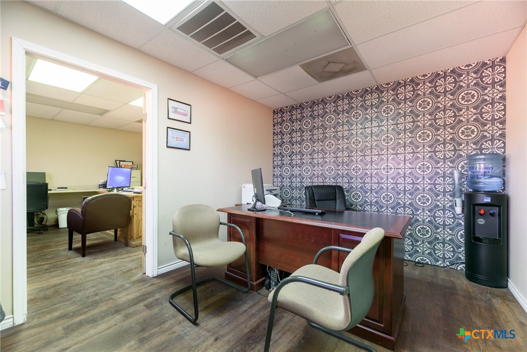 2331 N State Highway 46 Highway