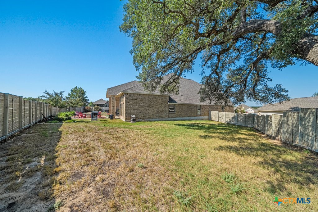 618 Coral Berry