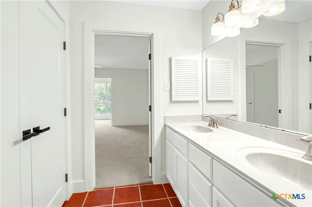 551 Terminal Loop Road B3