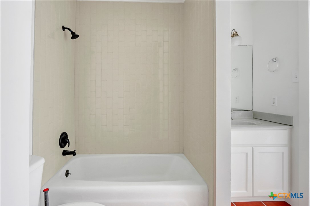 551 Terminal Loop Road B3