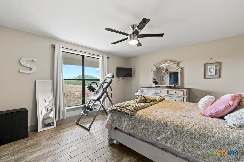 24091 State Highway 80