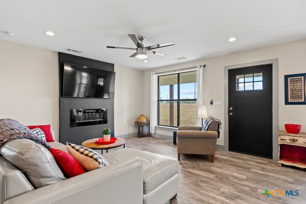 24091 State Highway 80