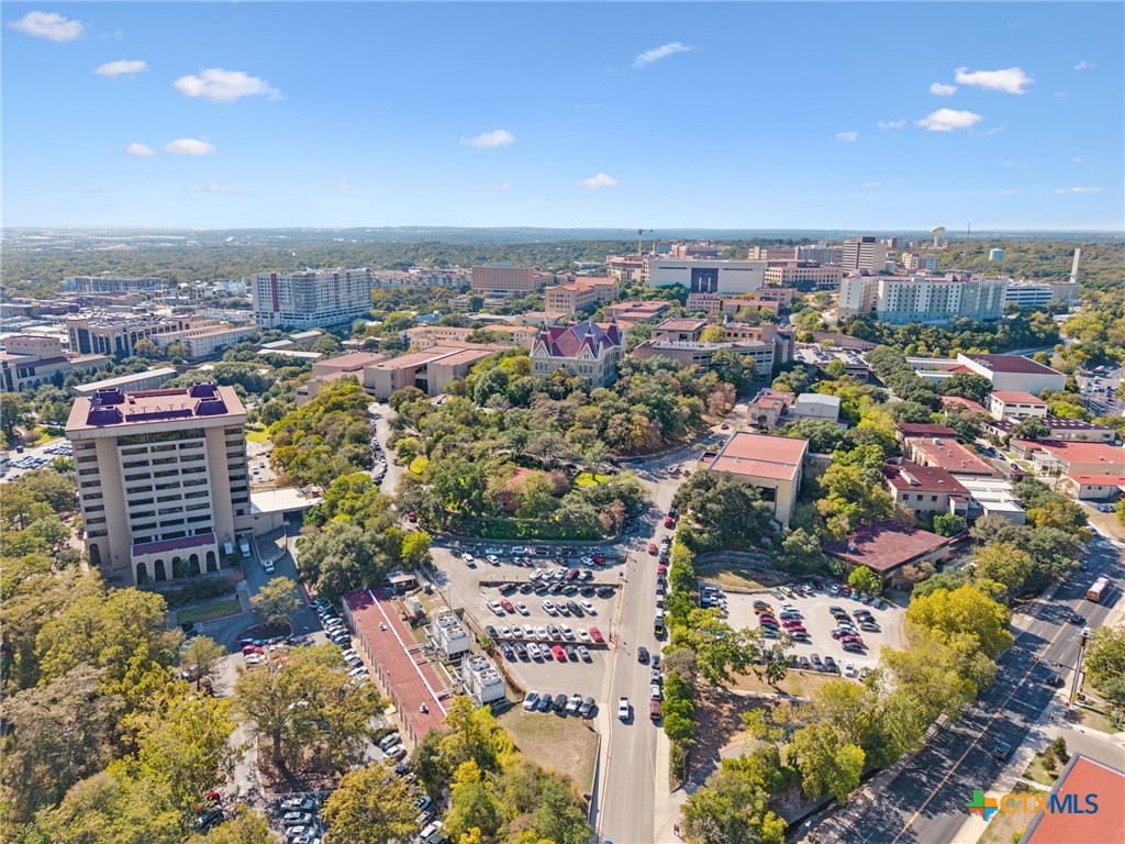 1030/1032 Haynes Street 2