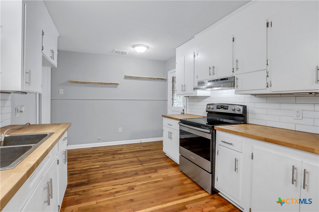 960 E Mountain Street