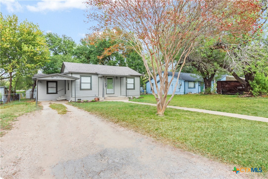 960 E Mountain Street