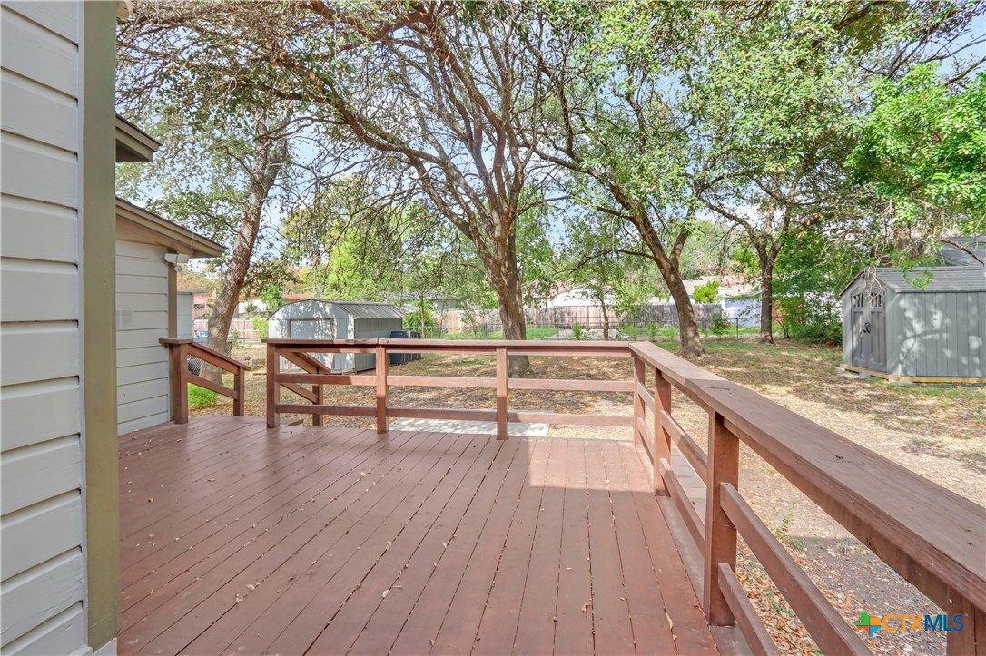 960 E Mountain Street