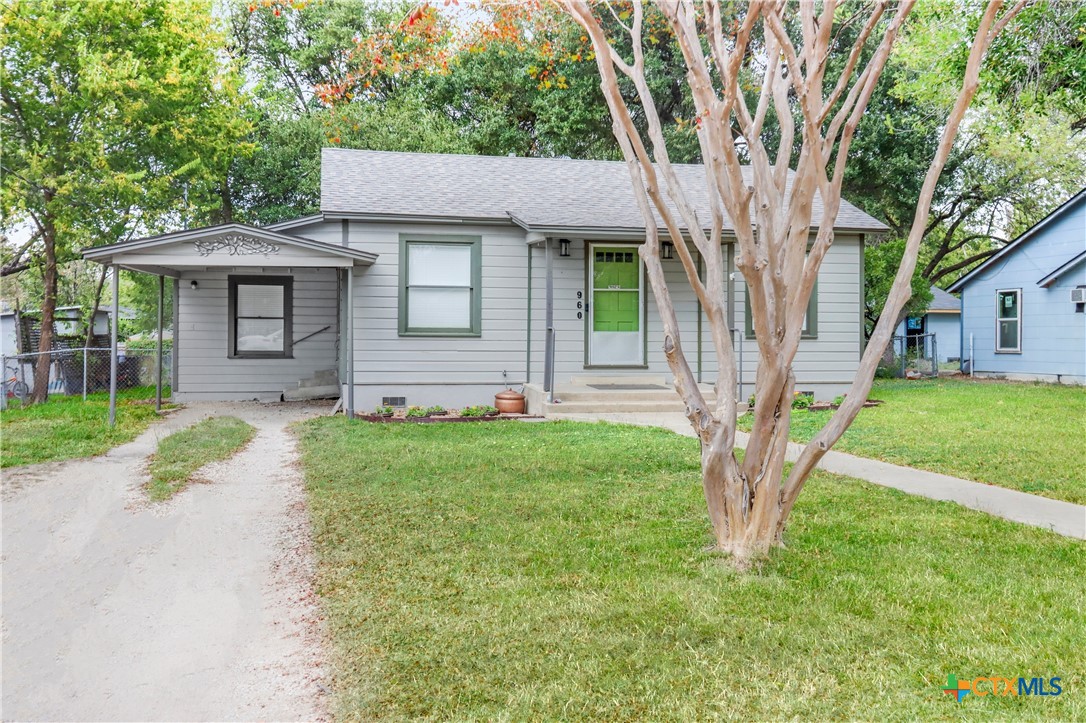 960 E Mountain Street