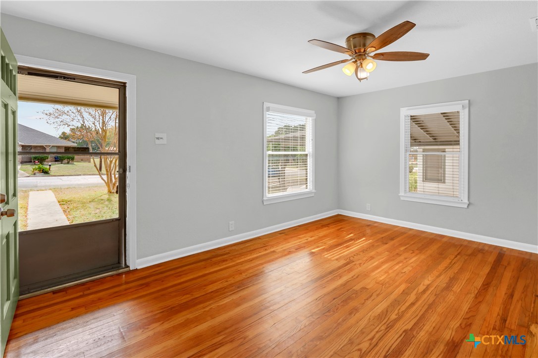 960 E Mountain Street