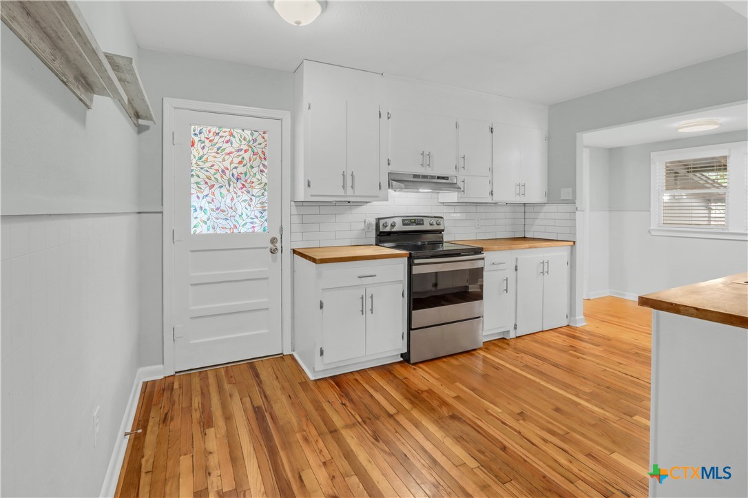 960 E Mountain Street