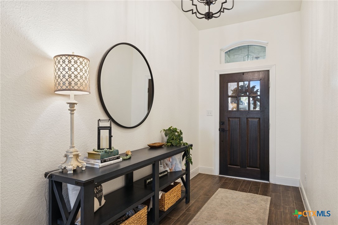 390 Nightshade Trail