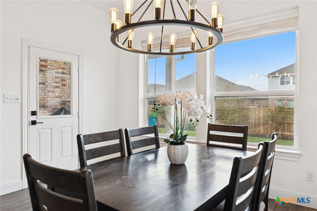 390 Nightshade Trail