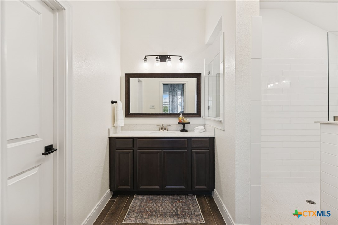 390 Nightshade Trail