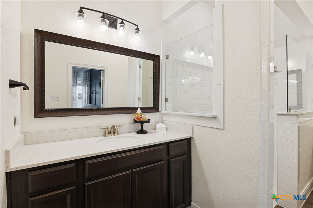 390 Nightshade Trail