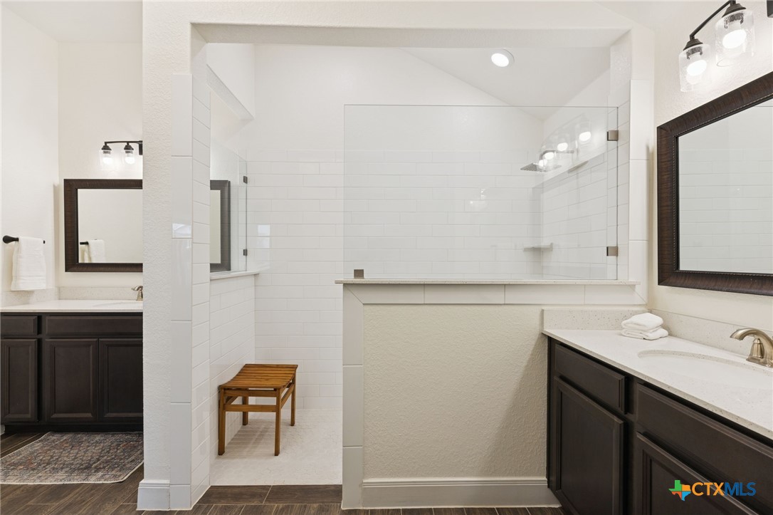 390 Nightshade Trail