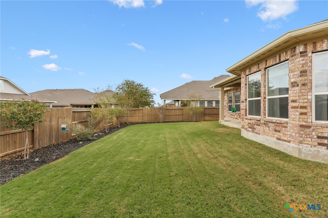 390 Nightshade Trail