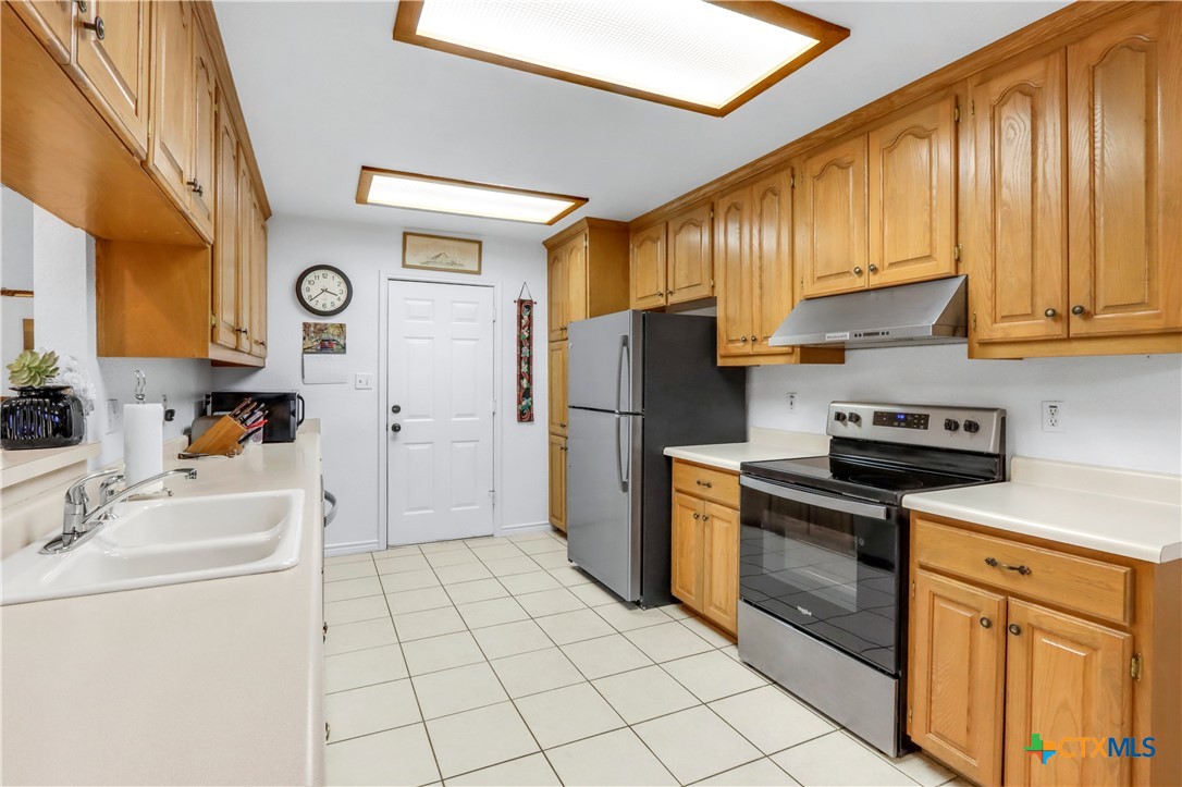 124 Gardenridge Drive