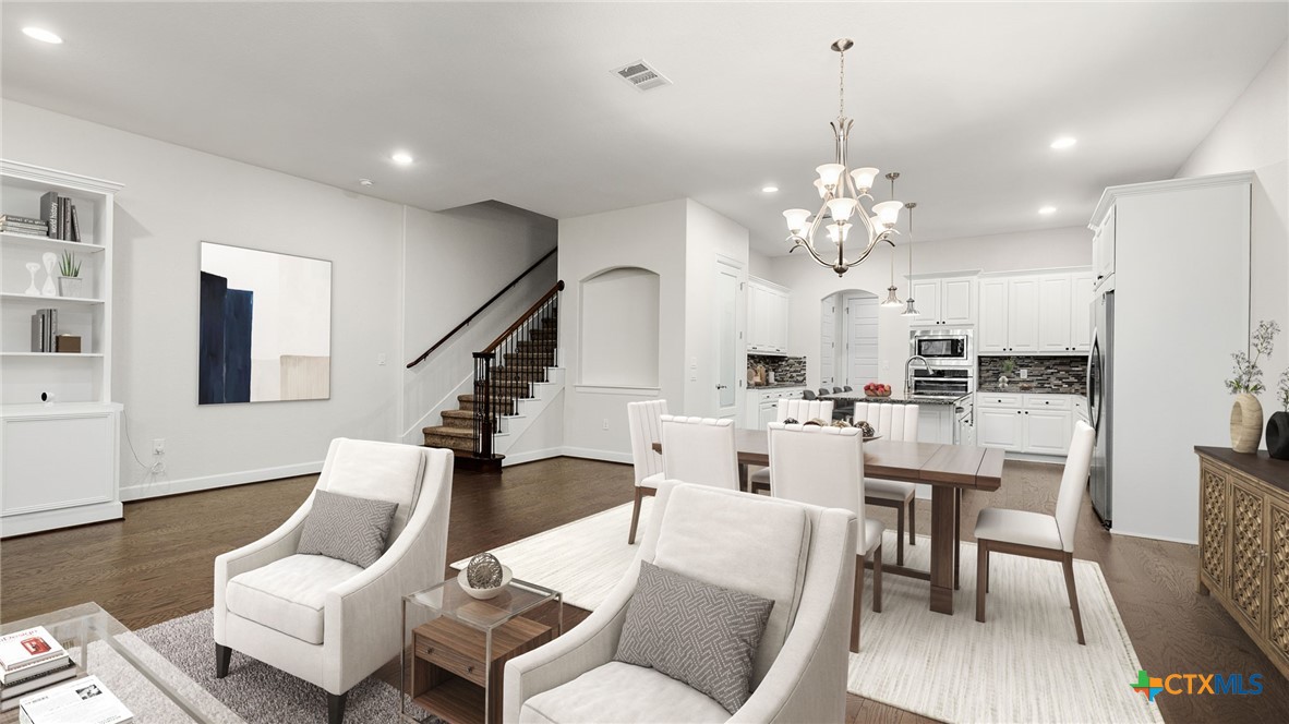 961 N Academy Avenue