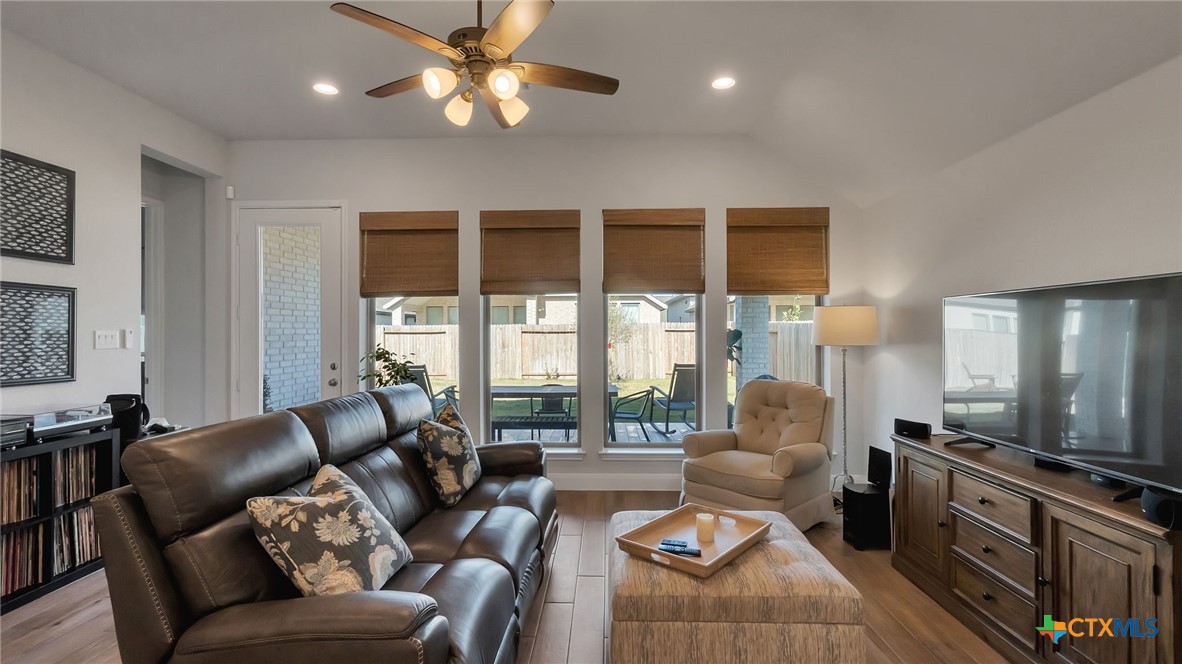1816 Field Brook