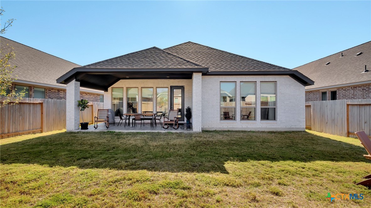 1816 Field Brook