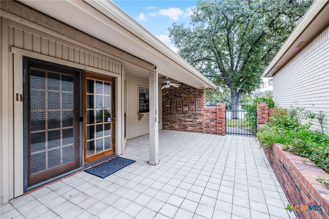 714 Cedar Parkway