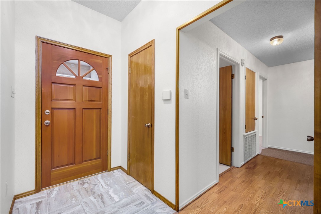 714 Cedar Parkway