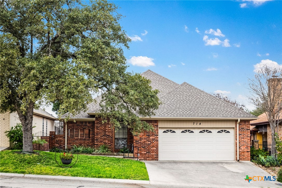 714 Cedar Parkway