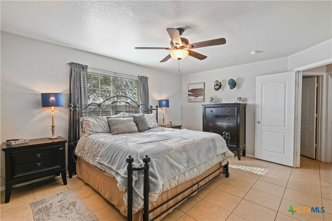 213 Chisholm Trail