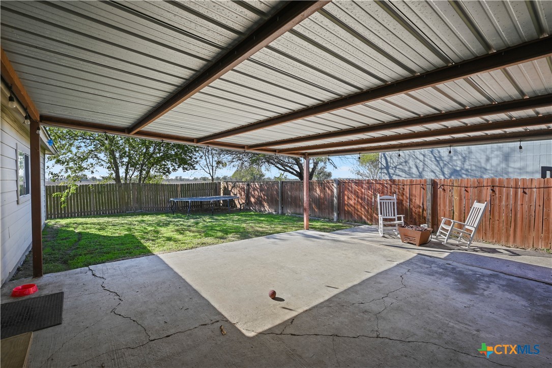 213 Chisholm Trail