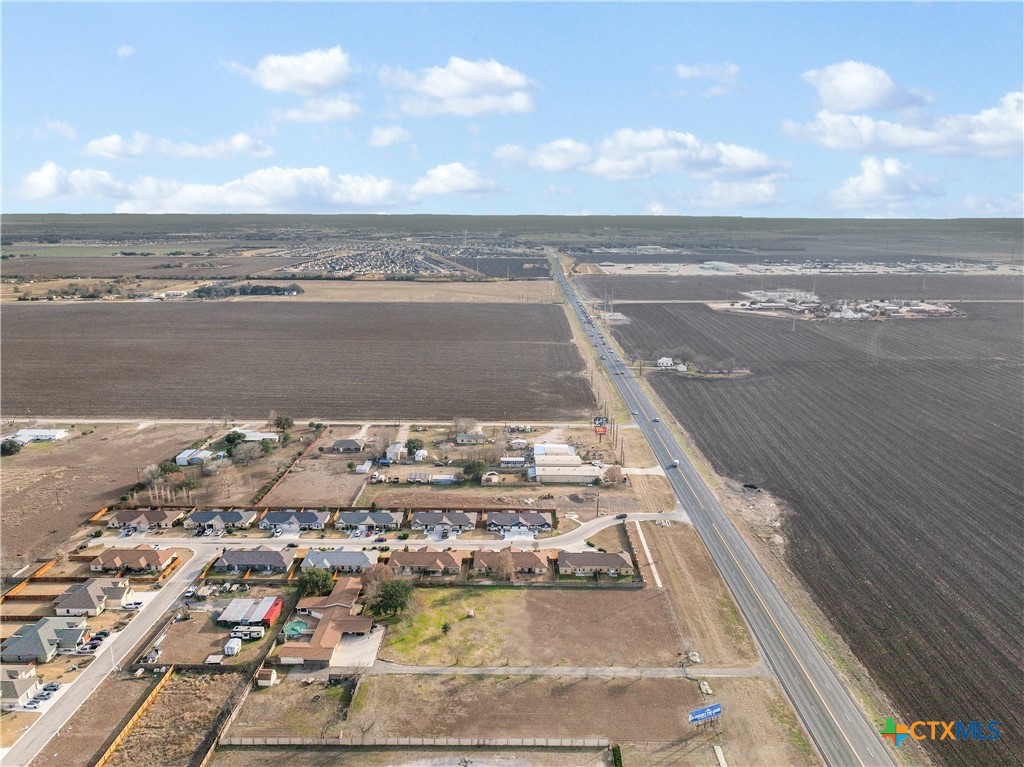 5037 N State Highway 123