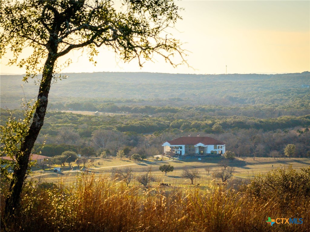 1829 Paradise Parkway