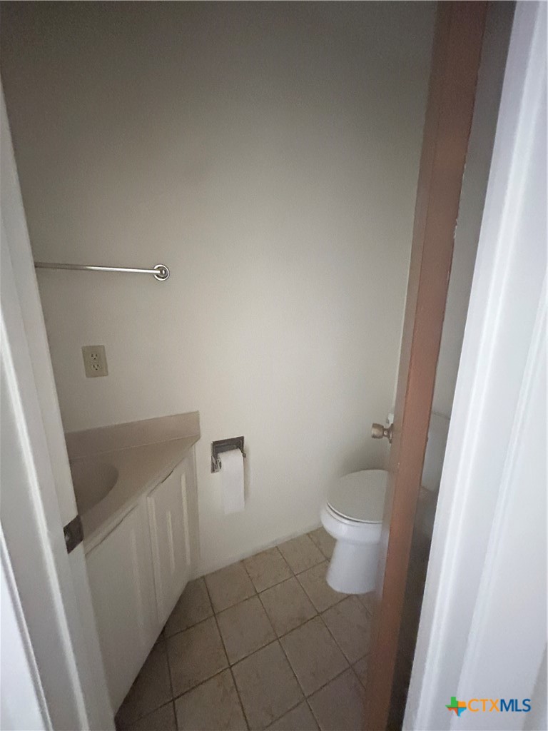 1133 Ashby #8 Street A-4