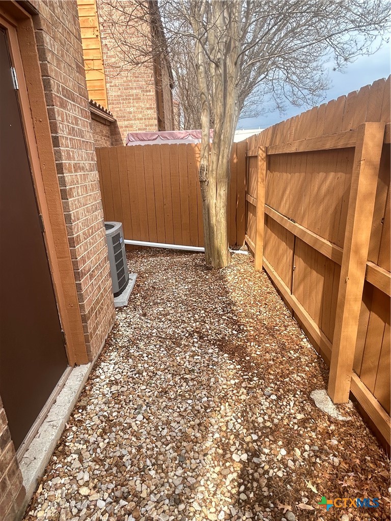 1133 Ashby #8 Street A-4