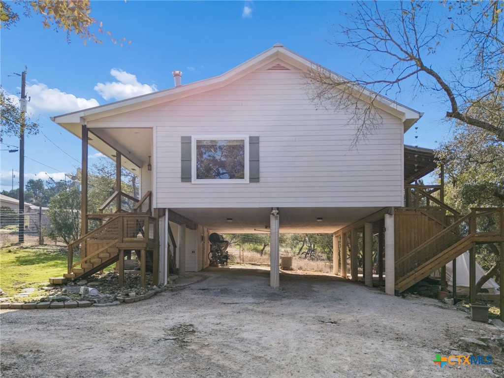 515 Valley Ridge