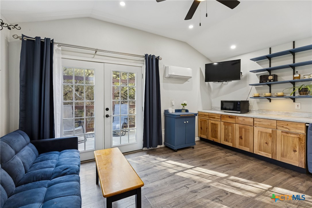 515 Valley Ridge
