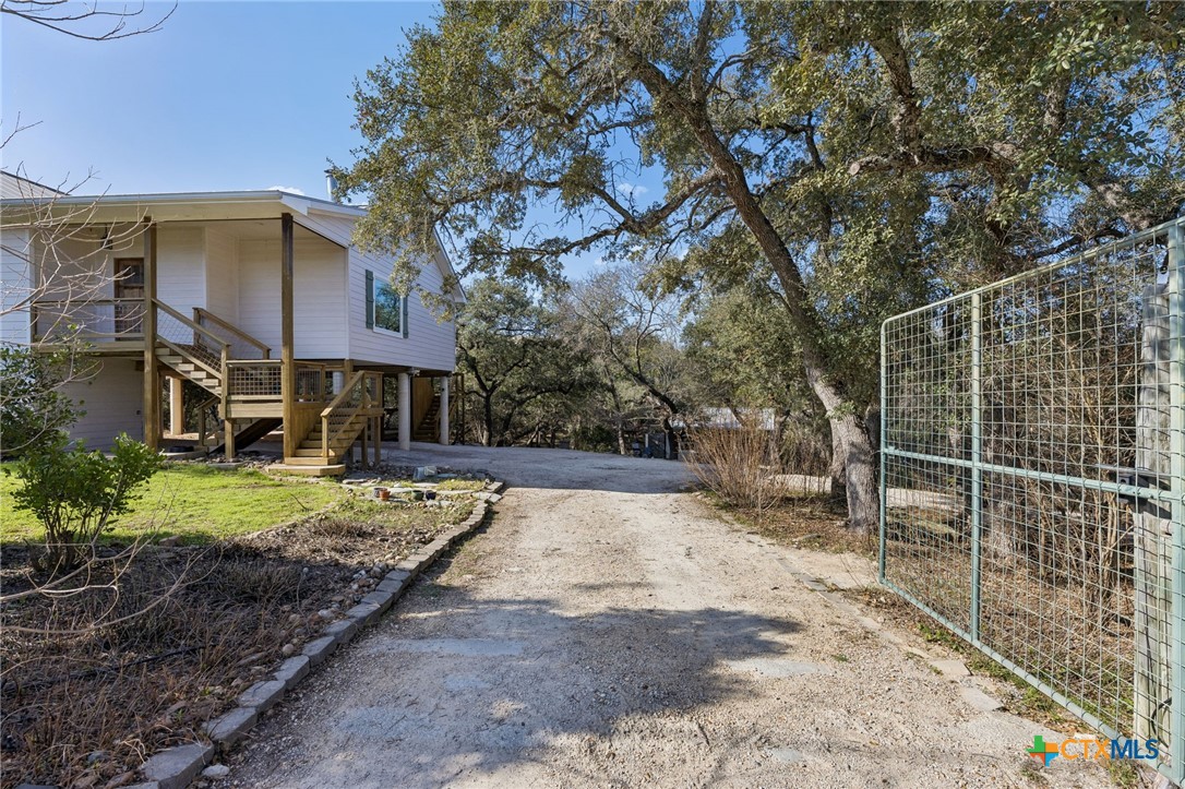 515 Valley Ridge
