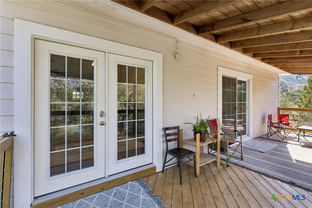 515 Valley Ridge