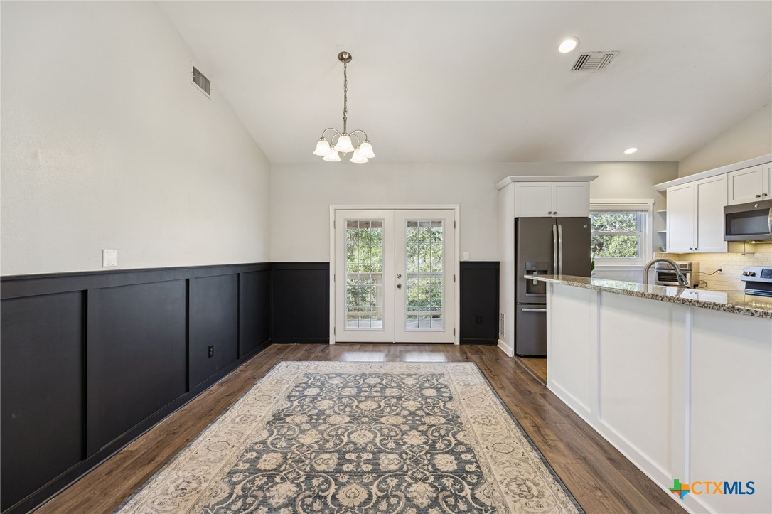 515 Valley Ridge